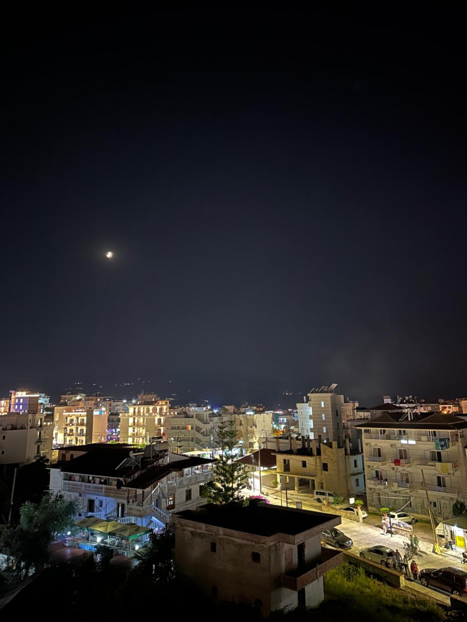 Visi Apartment